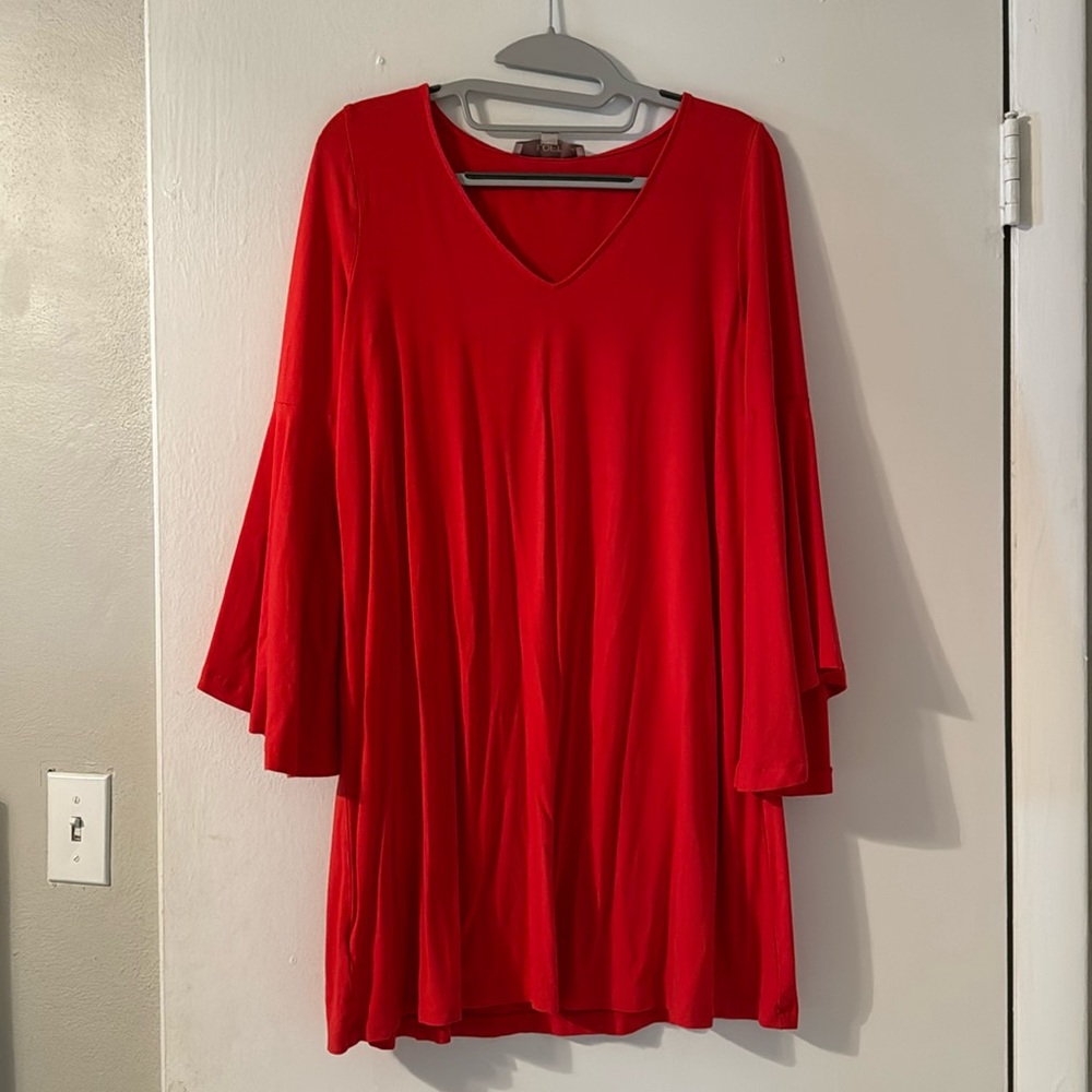 Oft red dress. Small